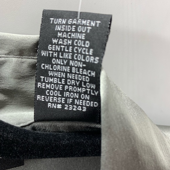 New York & Company Silver Blouse Size 14 - Picture 5 of 5